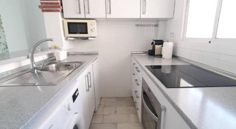 Pleasant apartment with terrace, private pool & yard | Next to the beach | Suitable for remote work | Pets allowed — photo 5