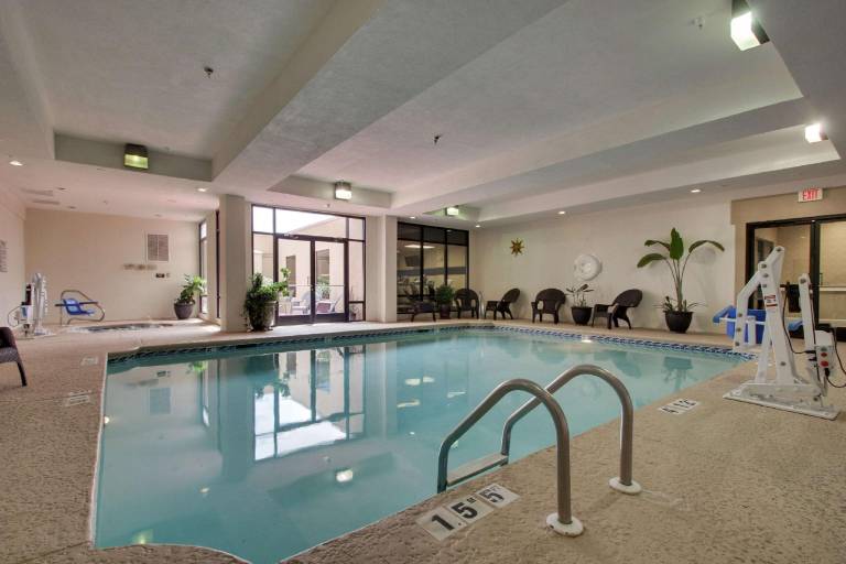 Hampton Inn Warner Robins — photo 3