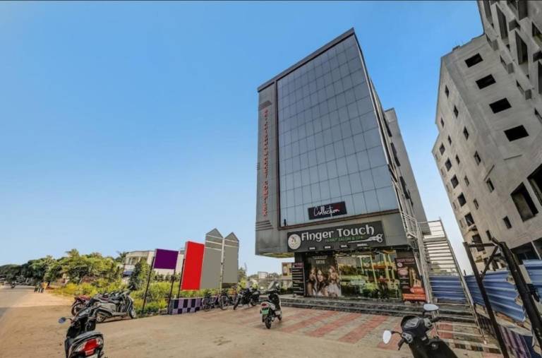 Goroomgo Sri Krishna Palace Bhubaneswar — photo 4