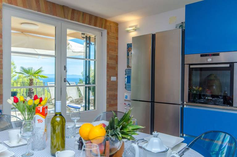 Vacation home with sauna, private pool & grill | Sea view — photo 2