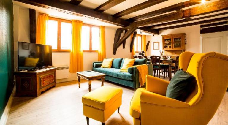 Apartment with 2 rooms for 6 persons — photo 3