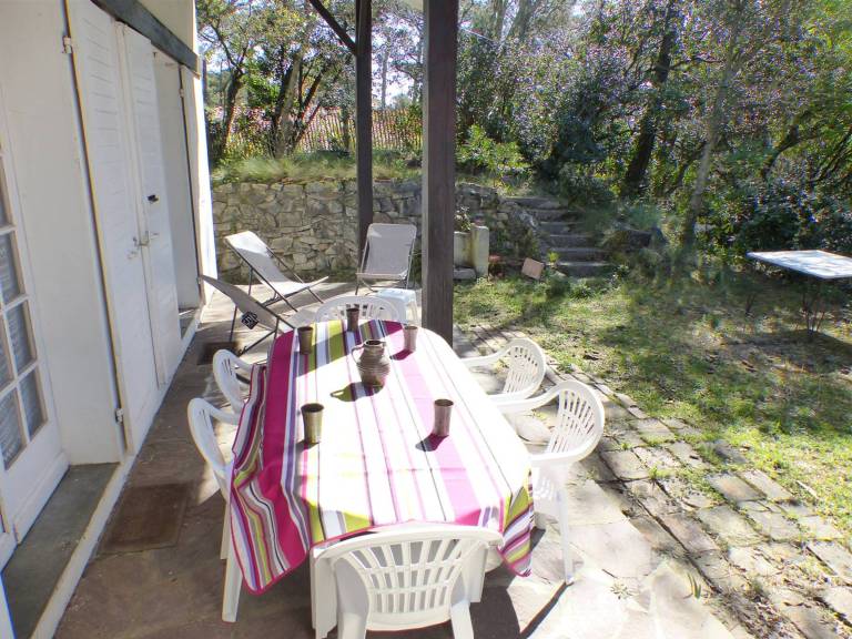 Vacation home | Close to the beach | Pets allowed — photo 3