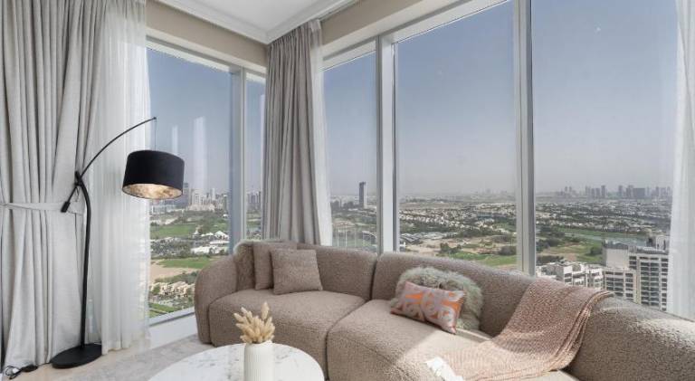 Charming rental apartment with pool | Pets are welcome in Abu Dhabi