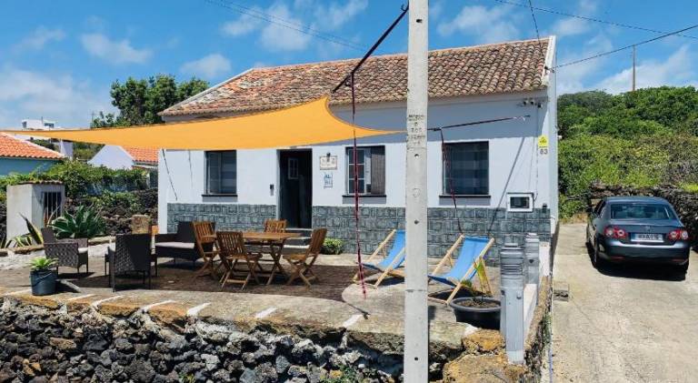Vacation home with 3 rooms for 5 persons in Angra do Heroismo