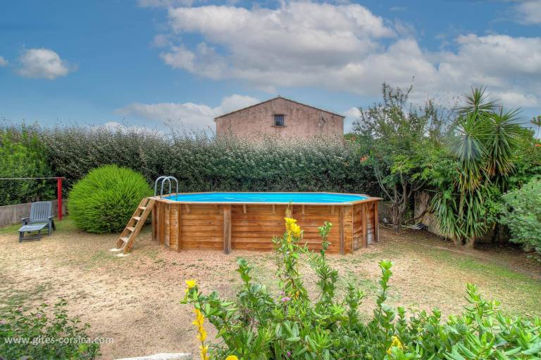 Charming gite with terrace, grill & pool | Pet-friendly — photo 3