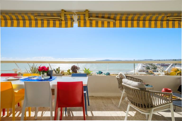 Apartment 'Marina Baie Des Anges' with Sea View, Wi-Fi and Air Conditioning — photo 2