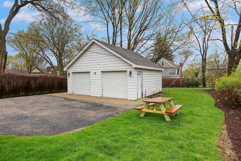 House  Libertyville Township