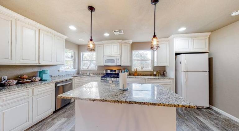 House with 2 rooms for 6 persons — photo 3