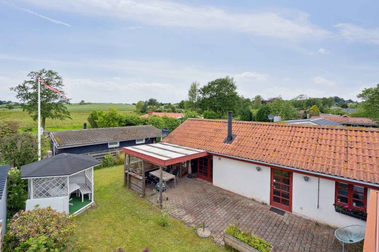 Holiday home exuding coziness and comfort. — photo 2