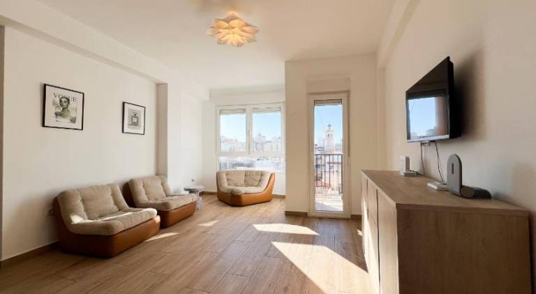 Rental apartment with 2 rooms for 4 persons — photo 2