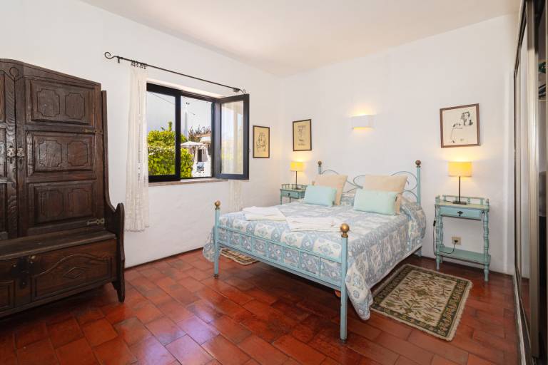 Villa with terrace, private pool & barbecue — photo 4