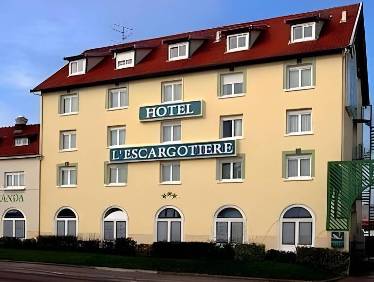 LOGIS Hotel l'Escargotiere Dijon Sud - Chenove in Chenove