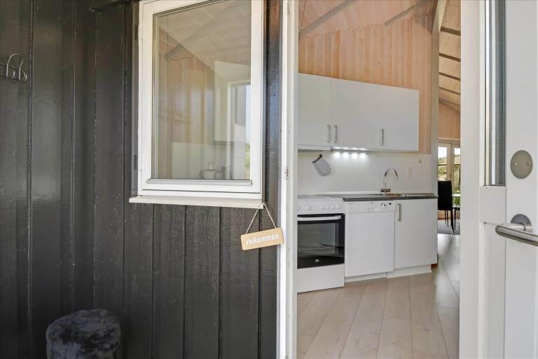 House with sauna, barbecue & hot tub — photo 3