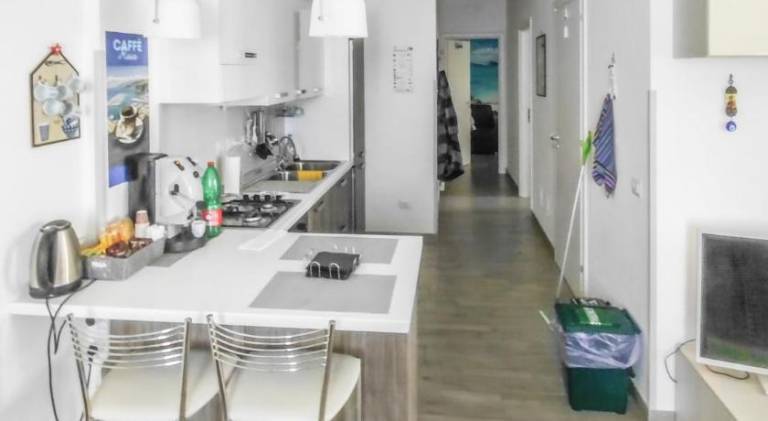 Fully equipped rental apartment with patio & barbeque | Next to the beach | Suitable for remote work | Pets are welcome — photo 2