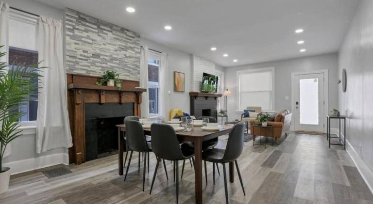 Beautiful vacation home with yard | Pets are welcome — photo 3
