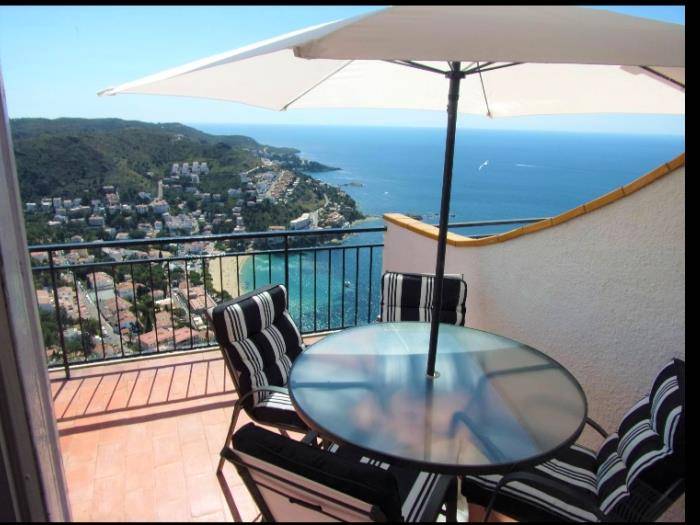 Child-friendly apartment with garden, patio & pool | Sea view | Next to the beach | Pets allowed — photo 3