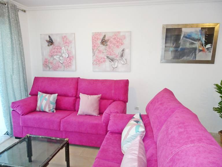 Family-friendly apartment with patio, yard & pool | Close to the beach | Pets allowed — photo 5