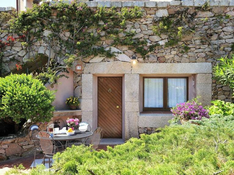 Rental apartment | Pets are welcome in Loiri Porto San Paolo