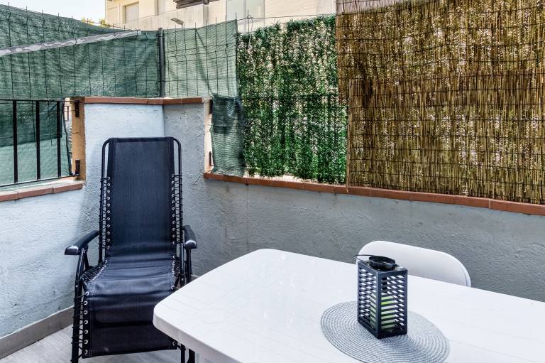Apartment with patio & fast internet | Good for workation — photo 4