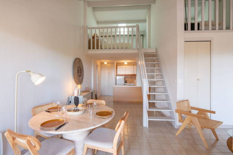 Child-friendly nice rental apartment with patio | Sea view | Beach nearby | Dogs allowed — photo 4