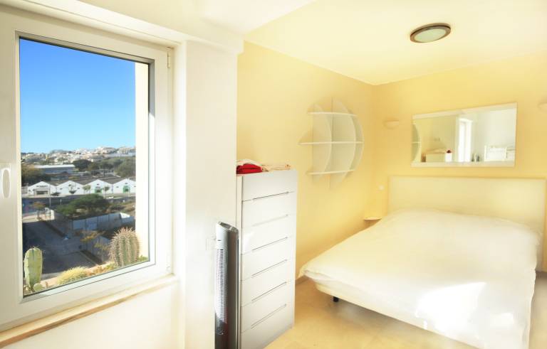 Family-friendly holiday apartment with yard | Beach view | Dogs allowed — photo 2