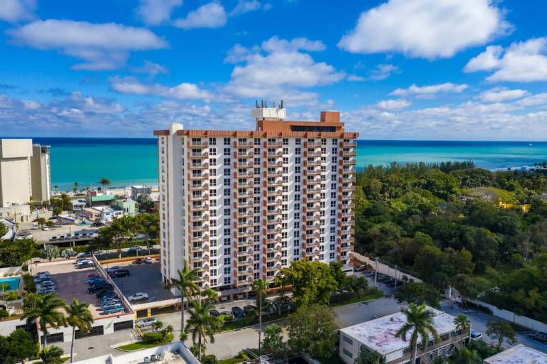 15 Fort Lauderdale Beach Condos for Rent from 106 HomeToGo