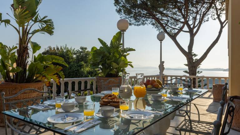 Fully equipped lovely villa with private pool, barbecue & garden | Pets allowed — photo 2