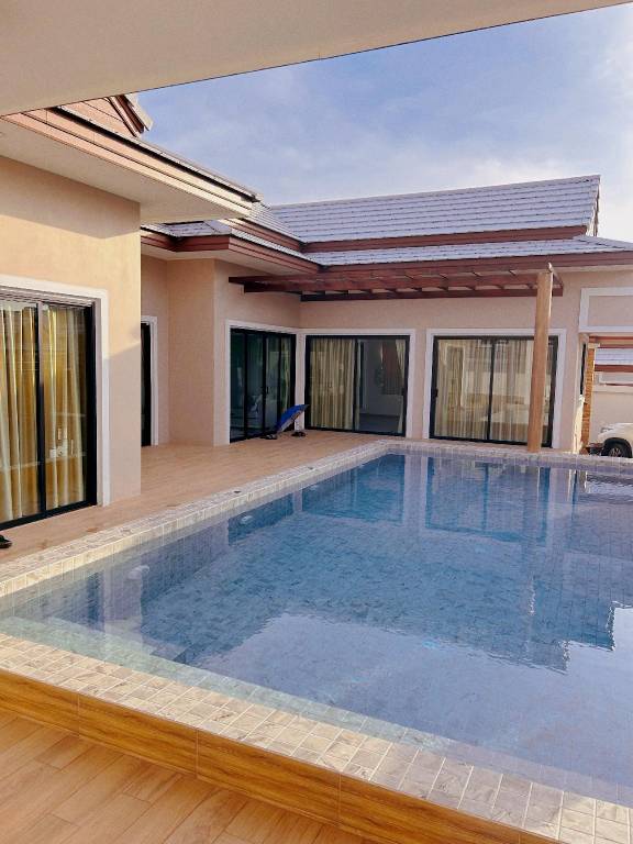 Villa with 3 rooms for 10 persons — photo 3