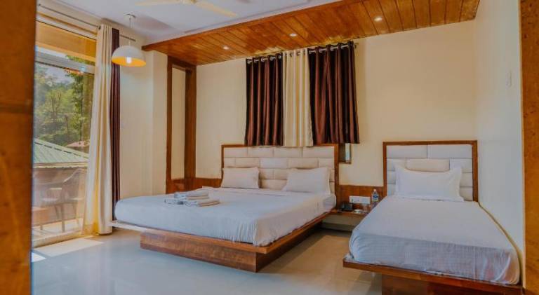 Oakwood mahabaleshwar in Jaoli