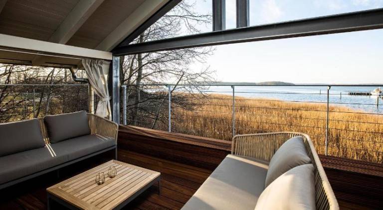 House with terrace, yard & sauna — photo 2