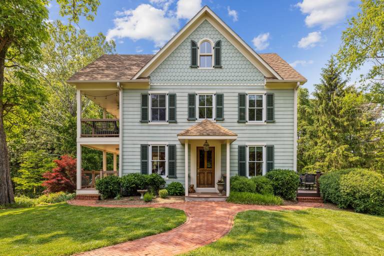 Farmhouse  Purcellville