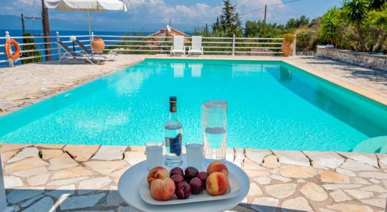 θέρετρο Παξοί