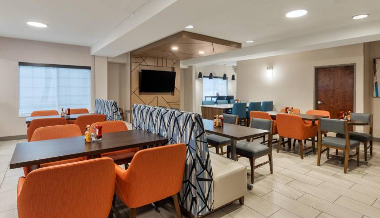 Holiday Inn Express Hotel & Suites Portland - Jantzen Beach By IHG — photo 5