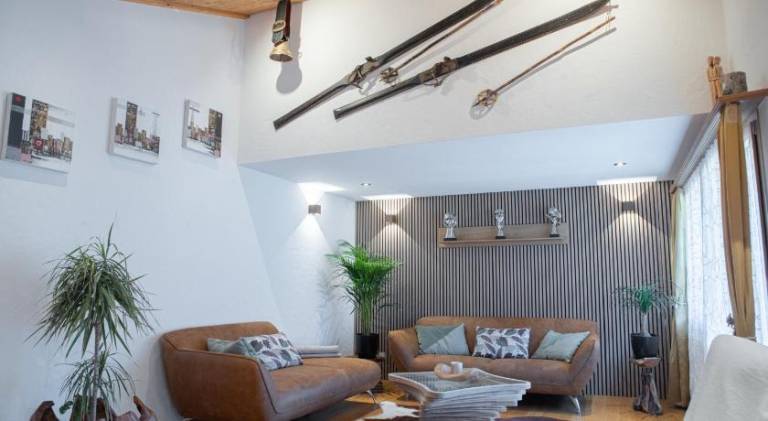Ample holiday apartment | Dogs allowed in Kandersteg