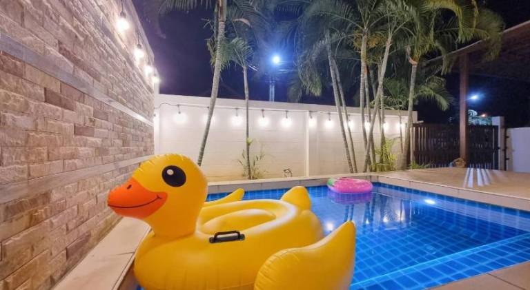 Villa with pool — photo 3