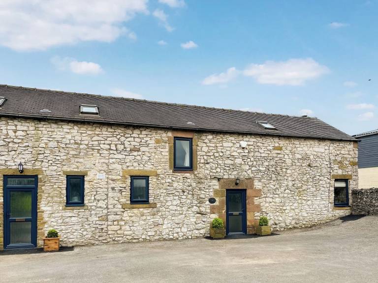 Cottage Winster