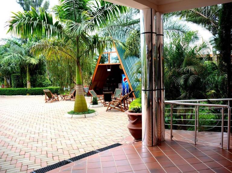 Nejobugg Palace Hotel — photo 3