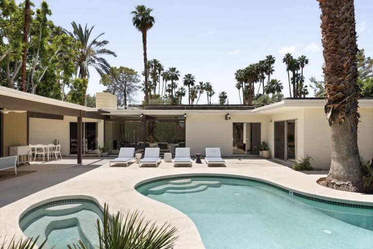 Child-friendly nice vacation home with private pool | Dogs allowed in Indian Wells, CA