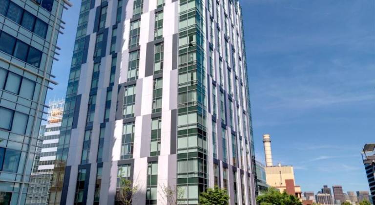Global Luxury Suites at Kendall West in Cambridge, ON
