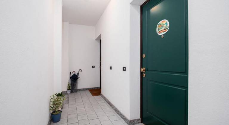 Pleasant holiday apartment | Near Castello Baradello | Pet-friendly — photo 3