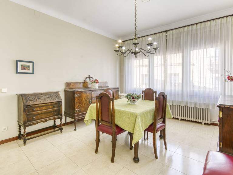 Fully equipped rental apartment with garden & patio | Suitable for remote work | Pet-friendly — photo 2