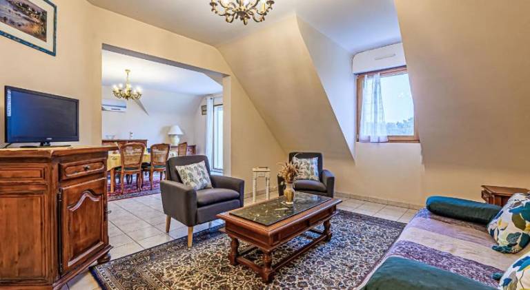 Apartment with 2 rooms for 4 persons — photo 2