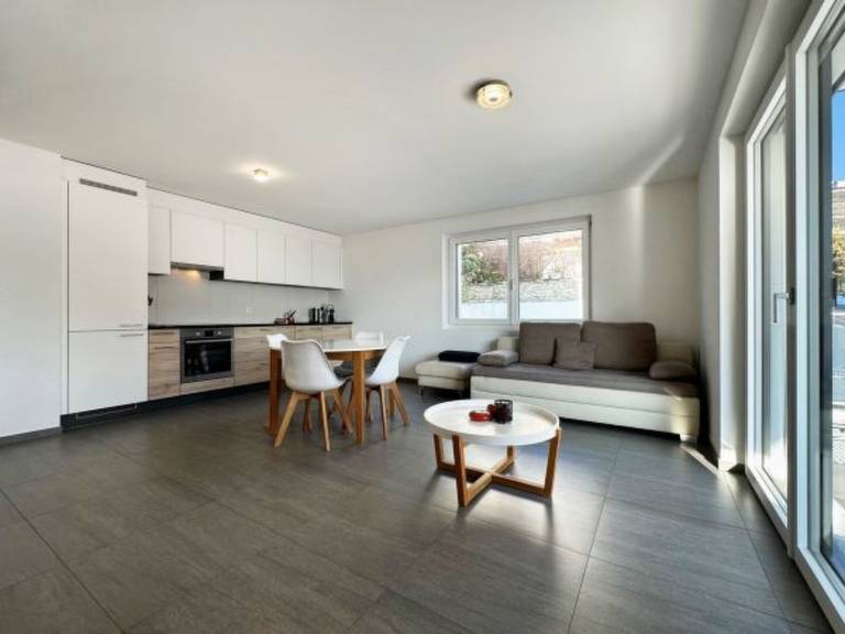 Holiday apartment with patio — photo 4