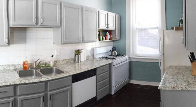 Wonderful holiday apartment with pool | Pet-friendly in Cincinnati, OH