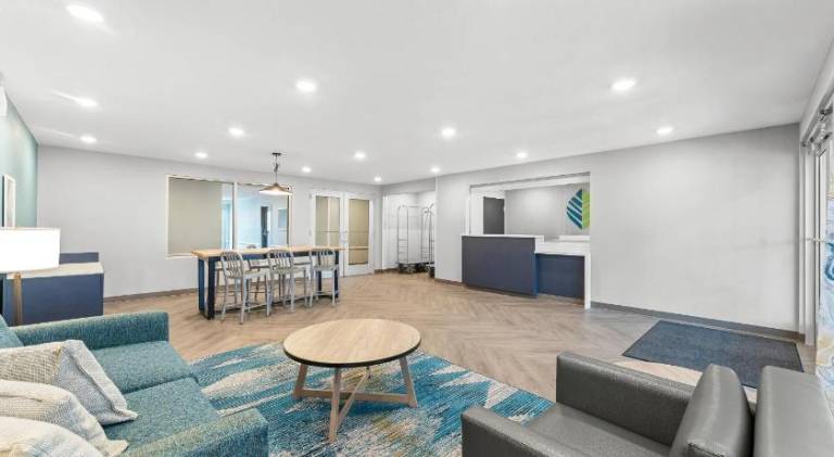 WoodSpring Suites Wilmington Riverfront — photo 3