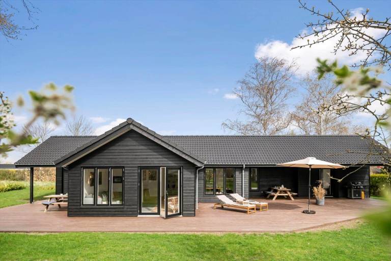 Feriehus  Karrebæksminde
