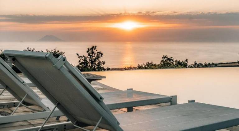 Beautiful vacation home with pool | Pets allowed in Ricadi
