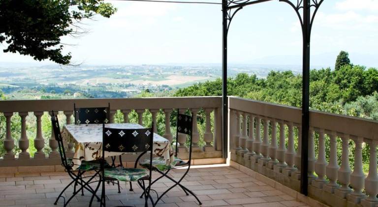 House with patio, garden & grill — photo 3