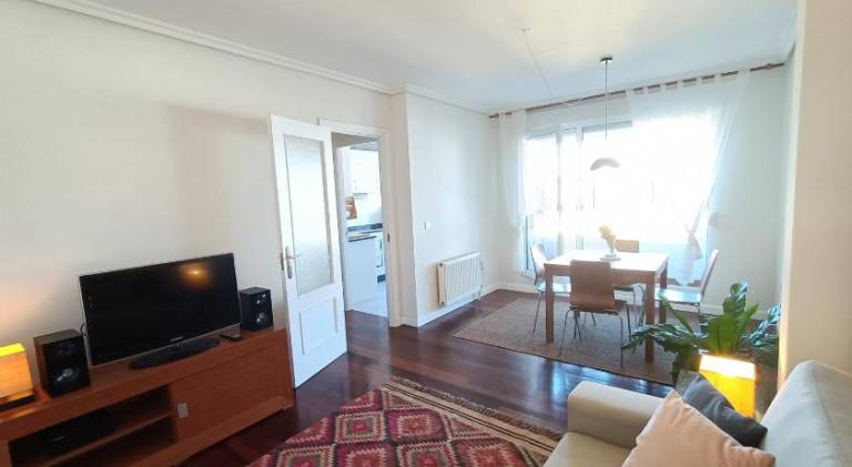 Fully equipped rental apartment with patio | Dogs allowed in Santander