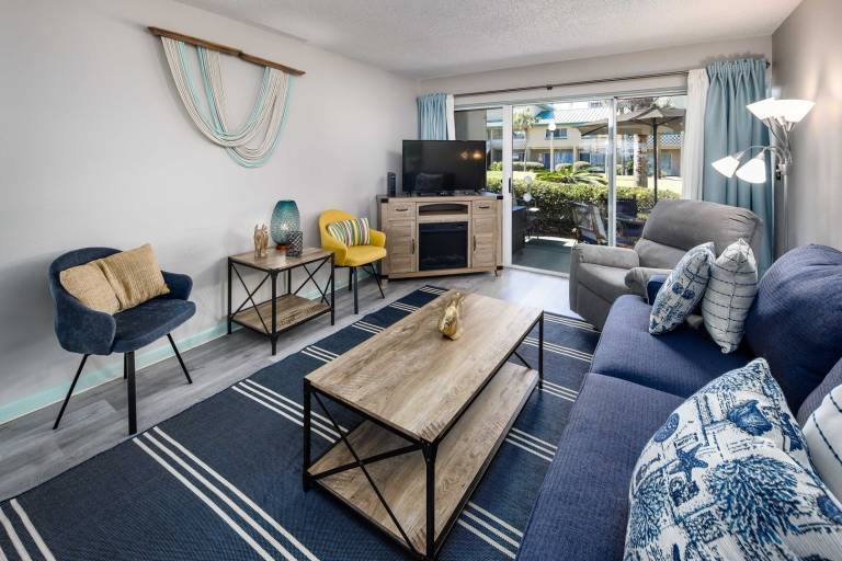104A - 1BR/1 Bath at Seaspray Condos on Okaloosa Island, Fort Walton Beach, Fl — photo 2